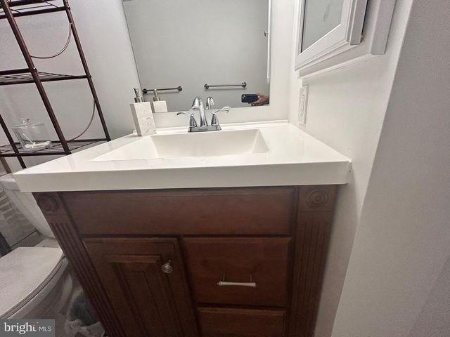 133 W LOCUST STREET #C13, Mechanicsburg, PA 17055