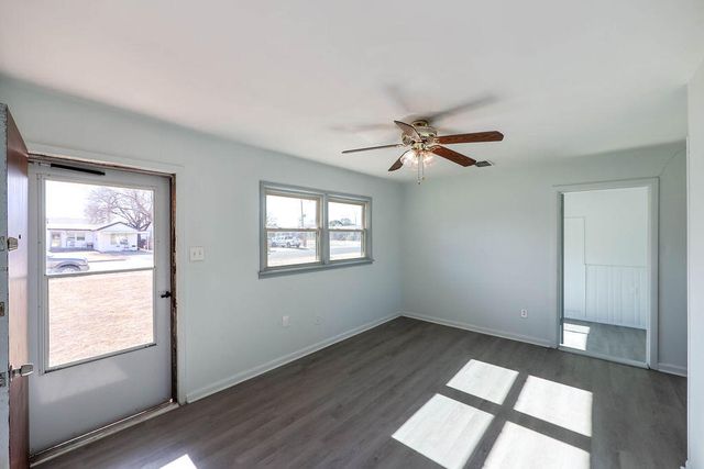 532 54th Street, Lubbock, TX 79404