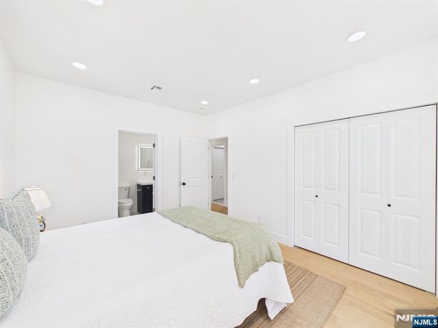 64 Graham Place, Teaneck, NJ 07666
