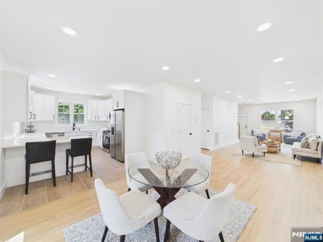 64 Graham Place, Teaneck, NJ 07666