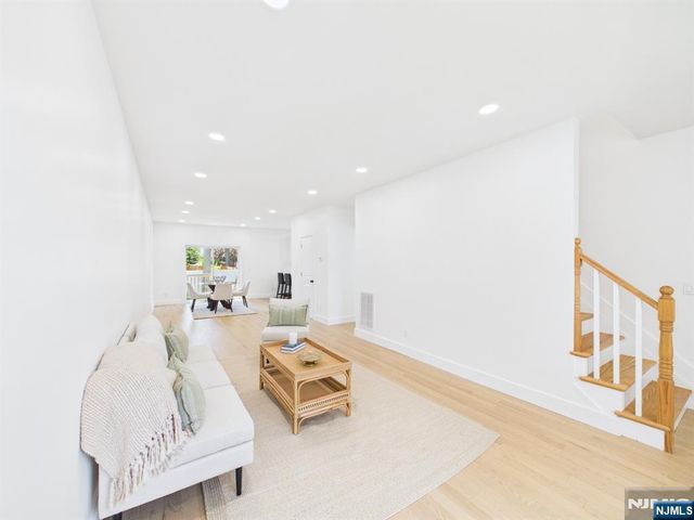 64 Graham Place, Teaneck, NJ 07666