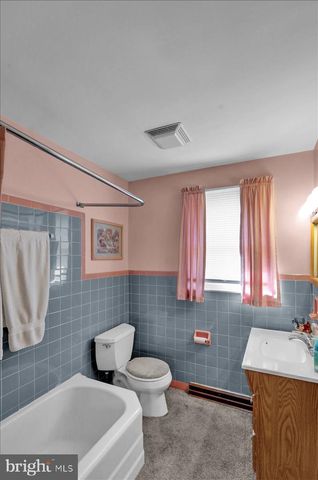 836 RHODORA AVE, Reading, PA 19605