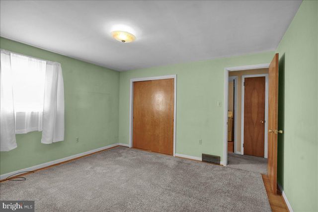 836 RHODORA AVE, Reading, PA 19605