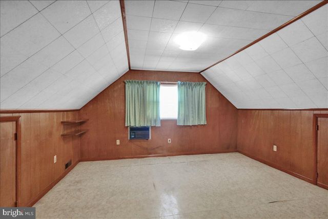836 RHODORA AVE, Reading, PA 19605