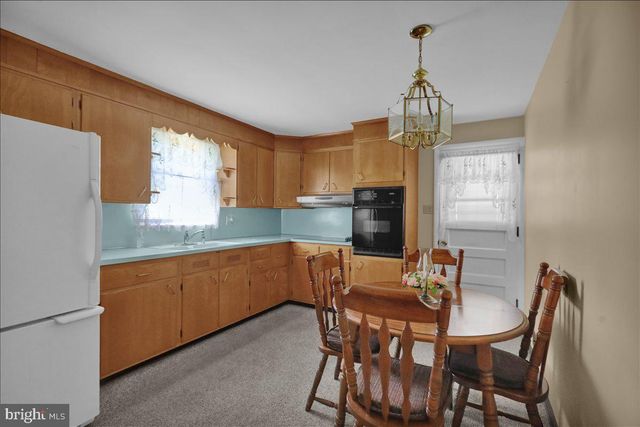 836 RHODORA AVE, Reading, PA 19605