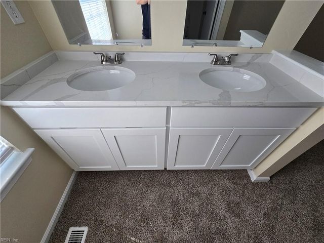 4638 Genoa CIR, Virginia Beach, VA 23462