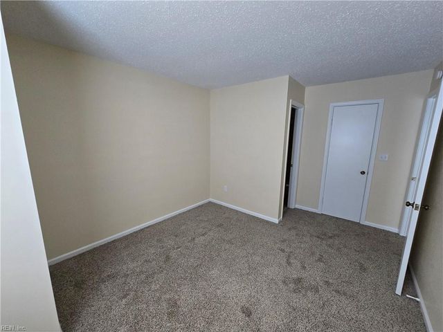 4638 Genoa CIR, Virginia Beach, VA 23462