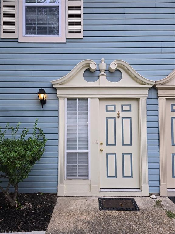 4638 Genoa CIR, Virginia Beach, VA 23462