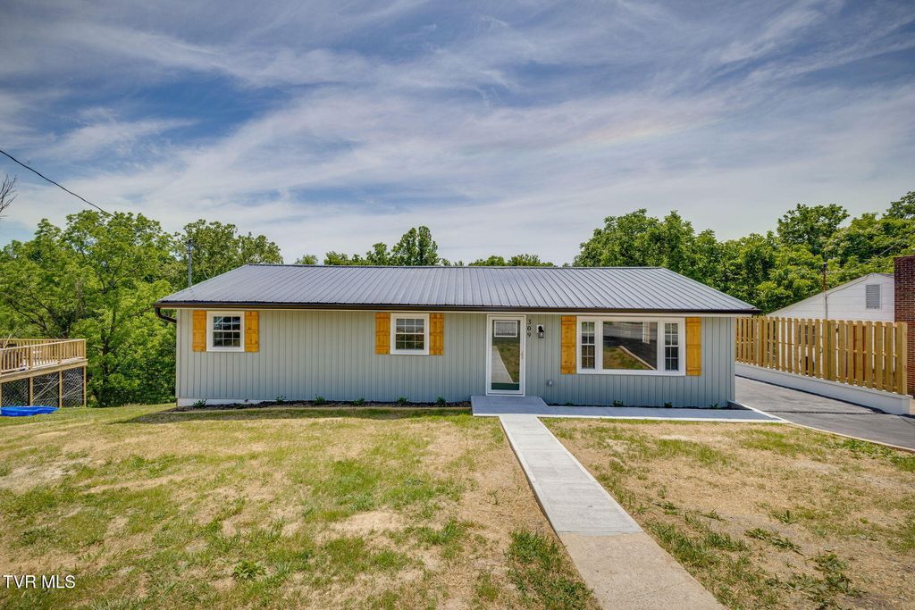 309 Morelock Street, Kingsport, TN 37660