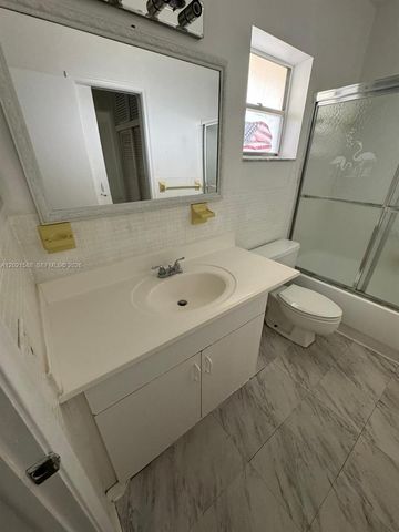 20201 NE 29th Ct D329, Aventura, FL 33180