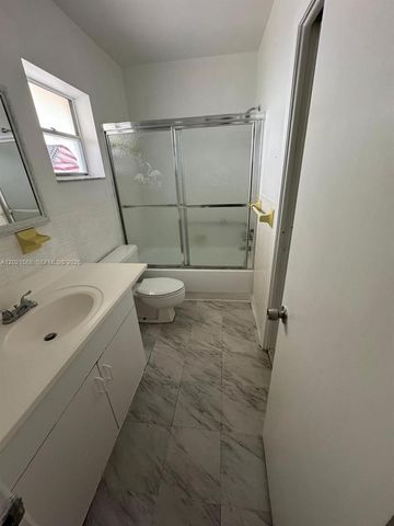 20201 NE 29th Ct D329, Aventura, FL 33180