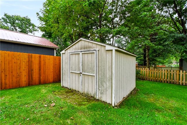 1430 Birch Bark Court, Bellbrook, OH 45440