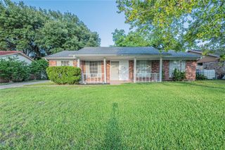 523 International Village, Humble, TX 77338