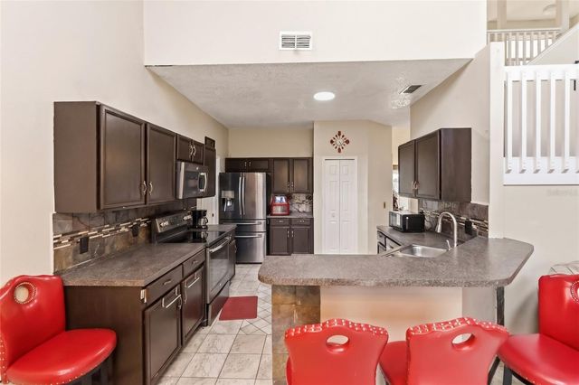 106 BONITO WAY, Kissimmee, FL 34759