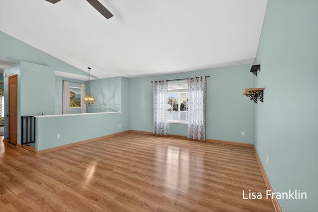 5541 Eric Street, Allendale Twp, MI 49401