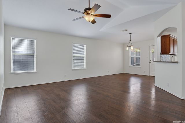 10123 Colt Xing, Converse, TX 78109