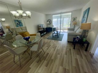 5860 NW 64TH Avenue 206, Tamarac, FL 33319