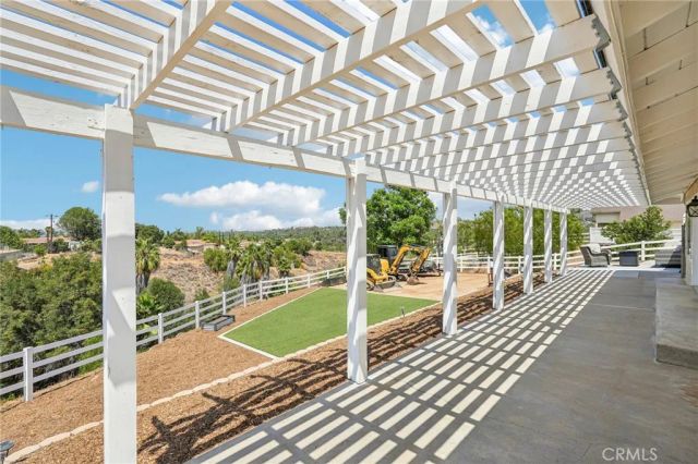 14342 Laurel, Riverside, CA 92503