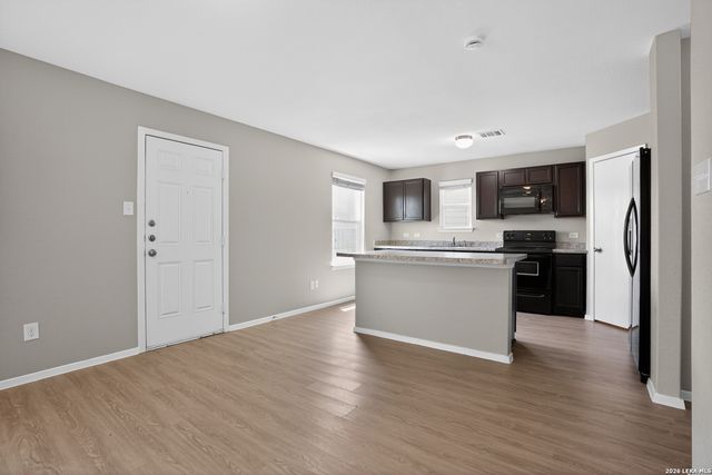 9612 Sandy Ridge Way, San Antonio, TX 78239