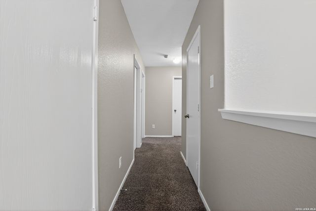 9612 Sandy Ridge Way, San Antonio, TX 78239