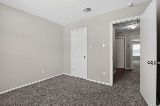 9612 Sandy Ridge Way, San Antonio, TX 78239