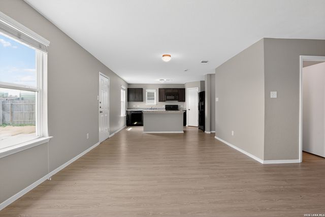9612 Sandy Ridge Way, San Antonio, TX 78239