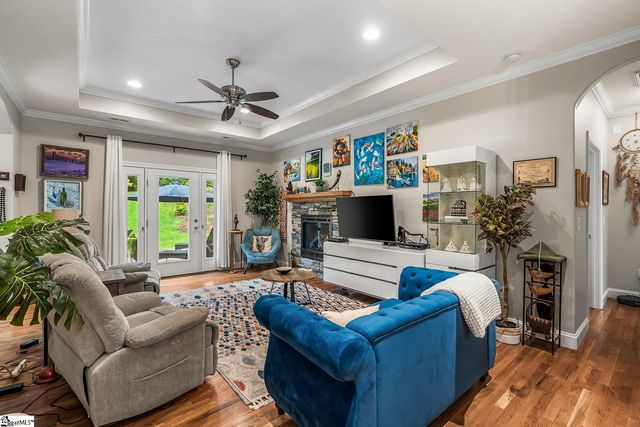 6 Silverbush Lane, Marietta, SC 29661
