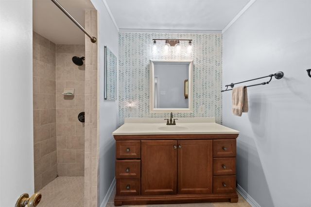 1902 N 7th ST, Temple, TX 76501