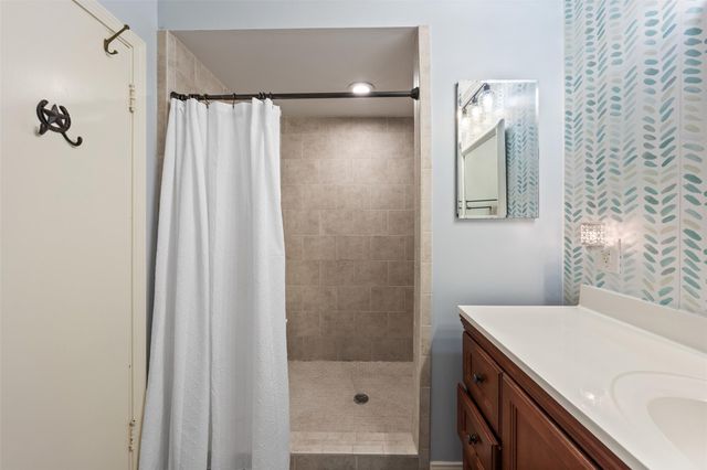 1902 N 7th ST, Temple, TX 76501