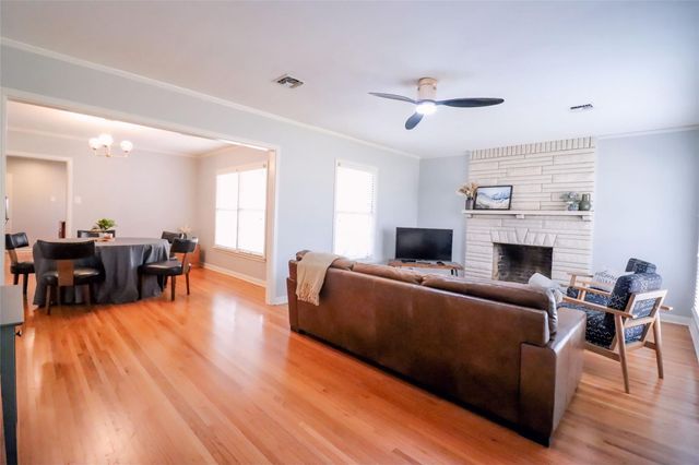 1902 N 7th ST, Temple, TX 76501