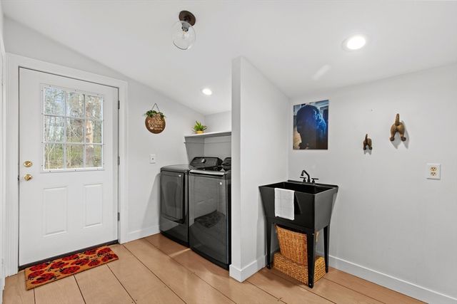 153 Wapping Rd, Kingston, MA 02364