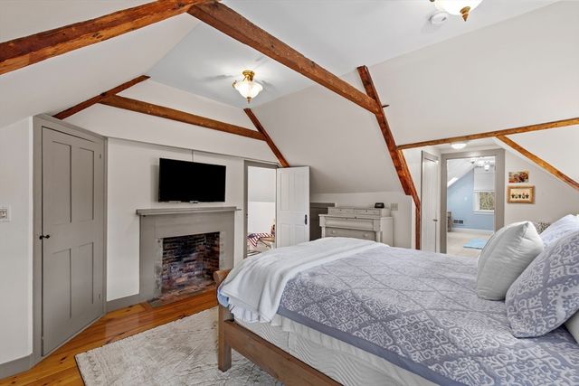 153 Wapping Rd, Kingston, MA 02364