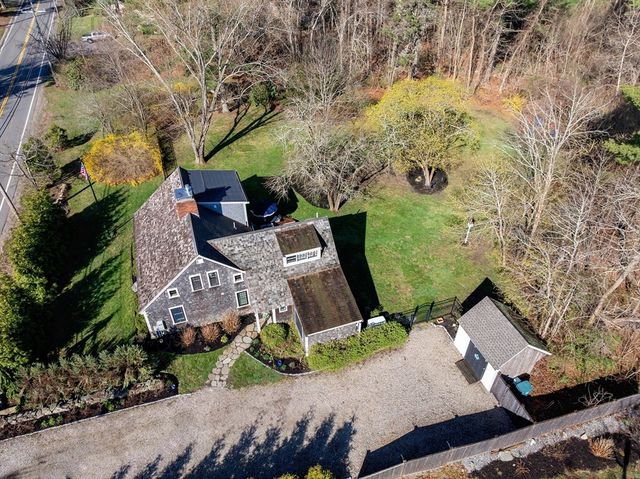 153 Wapping Rd, Kingston, MA 02364