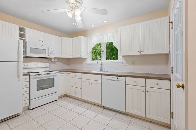 59 Route 6a 29-4, Dennis, MA 02638