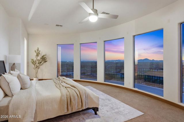 11376 E DREYFUS Avenue, Scottsdale, AZ 85259