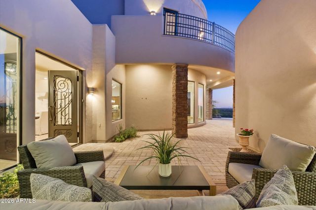 11376 E DREYFUS Avenue, Scottsdale, AZ 85259