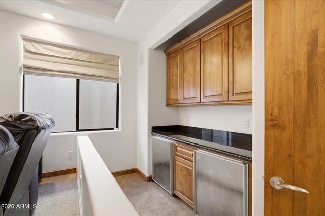 11376 E DREYFUS Avenue, Scottsdale, AZ 85259