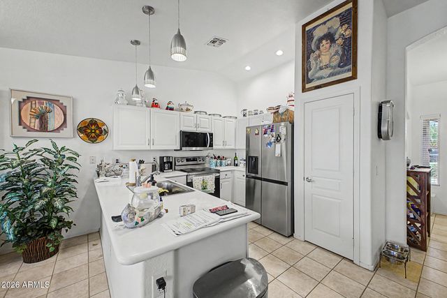 1462 E TORREY PINES Lane, Chandler, AZ 85249