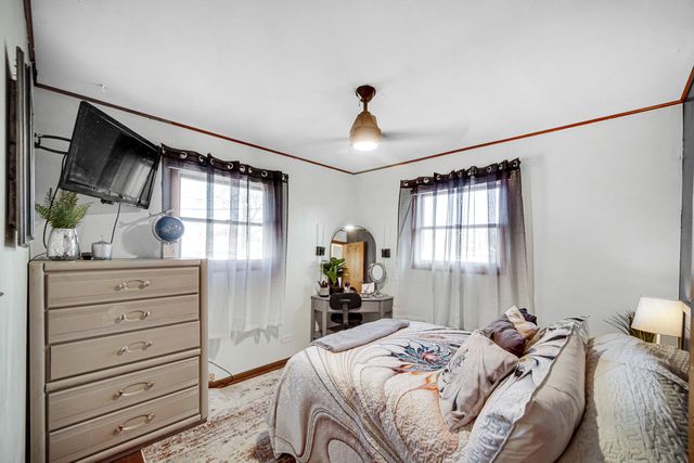 9503 Forrest Drive, Highland, IN 46322