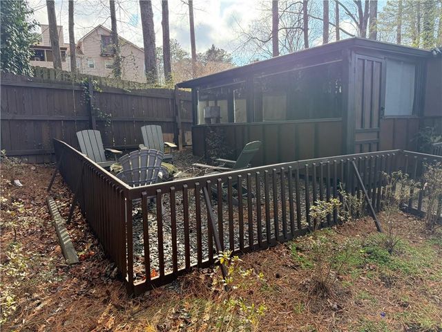 6035 Stone Wood NW Drive, Kennesaw, GA 30152