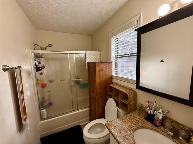 6035 Stone Wood NW Drive, Kennesaw, GA 30152