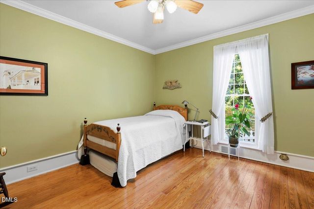 219 N Hollybrook Road, Wendell, NC 27591