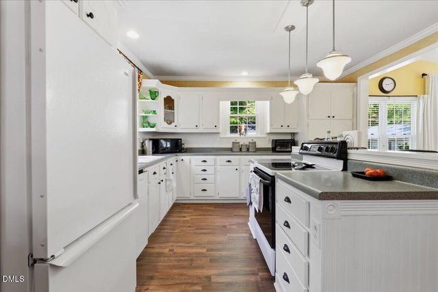 219 N Hollybrook Road, Wendell, NC 27591