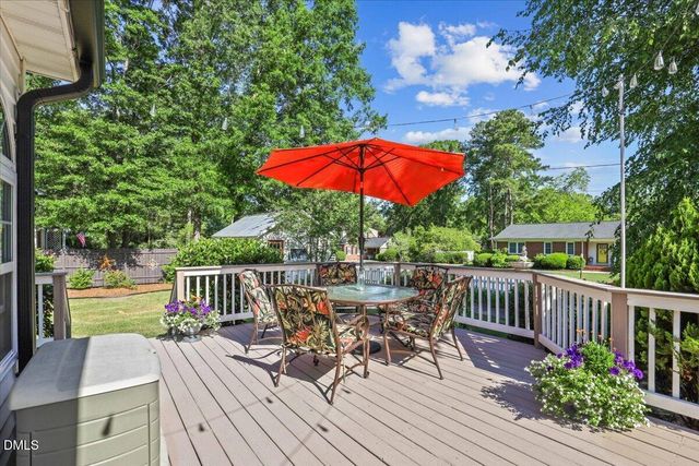 219 N Hollybrook Road, Wendell, NC 27591