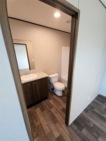 207 Hawkeye Lane, Harrison, AR 72601