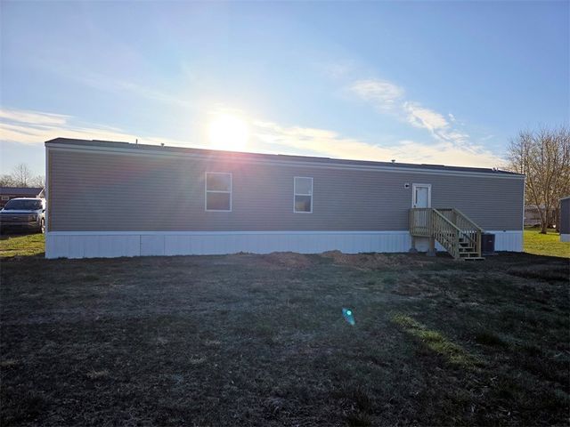 207 Hawkeye Lane, Harrison, AR 72601