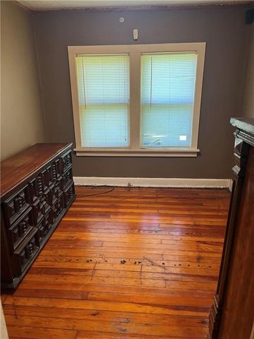 8145 Holmes Road, Kansas City, MO 64131