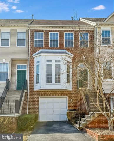 14647 SEASONS DR, Centreville, VA 20120