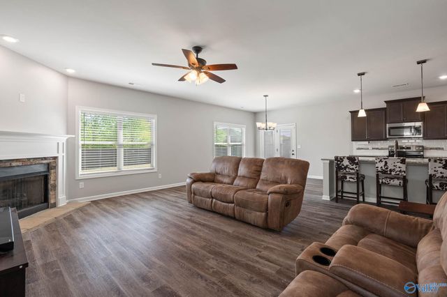 260 Holt Street, Meridianville, AL 35759