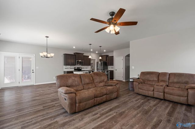 260 Holt Street, Meridianville, AL 35759